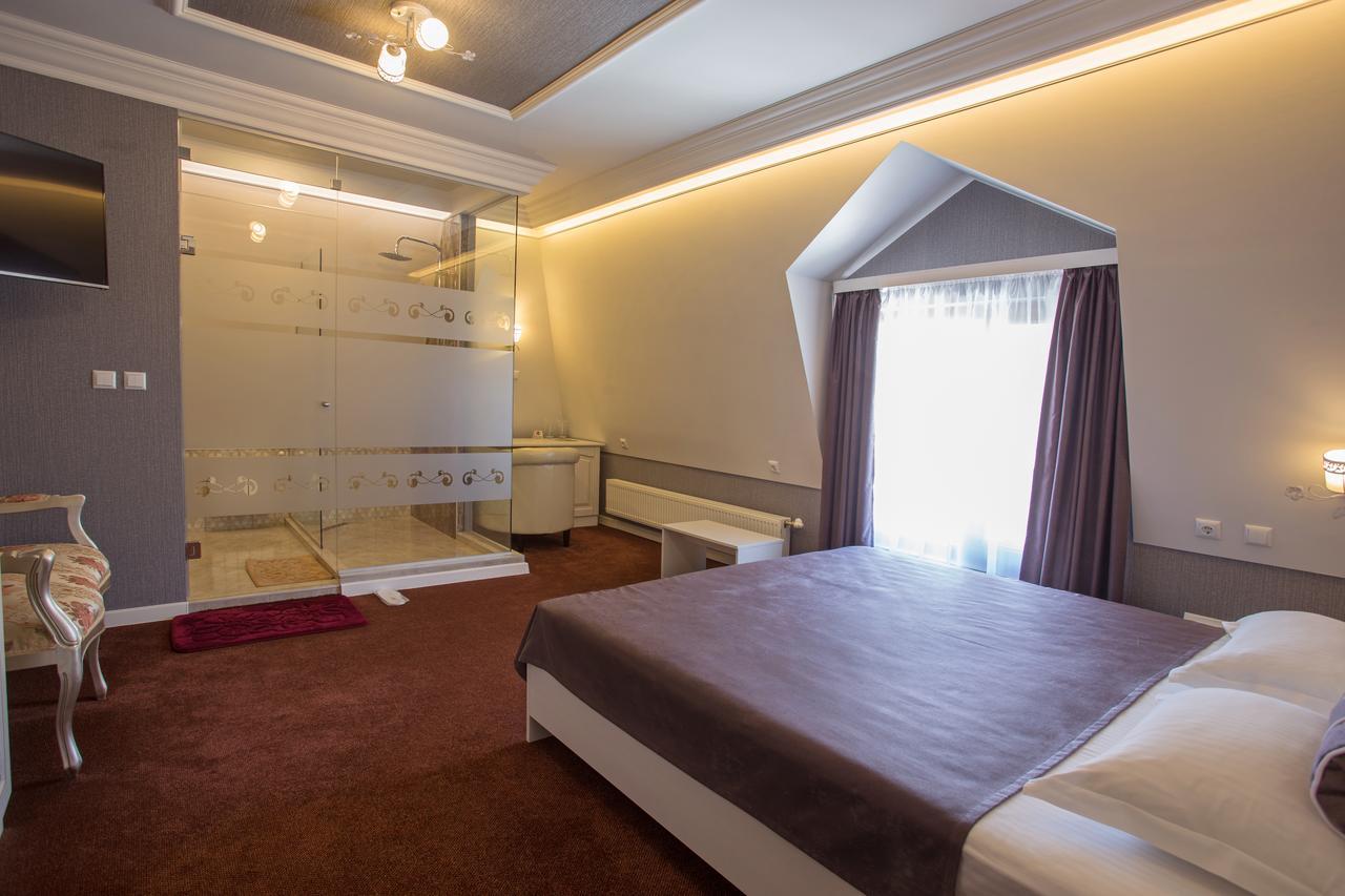 Hotel Green Garden Szumen Zewnętrze zdjęcie